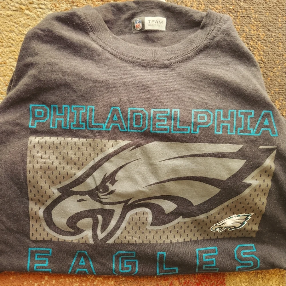NWOT Philadelphia eagles long sleeve shirt - Picture 1 of 2